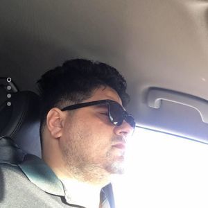 Meet your Posher, Naveed